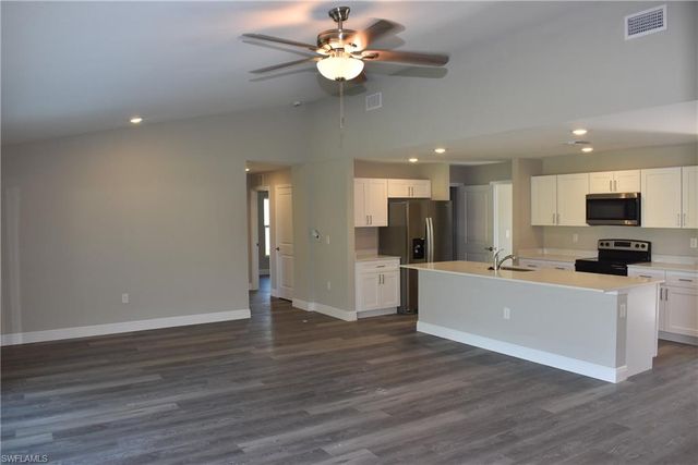 2318 Nordendale BLVD, North Port, FL 34288