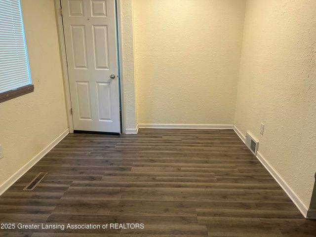 3801 Stabler Street, Lansing, MI 48910