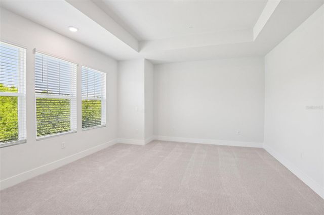 3129 4TH TERRACE N, St Petersburg, FL 33713