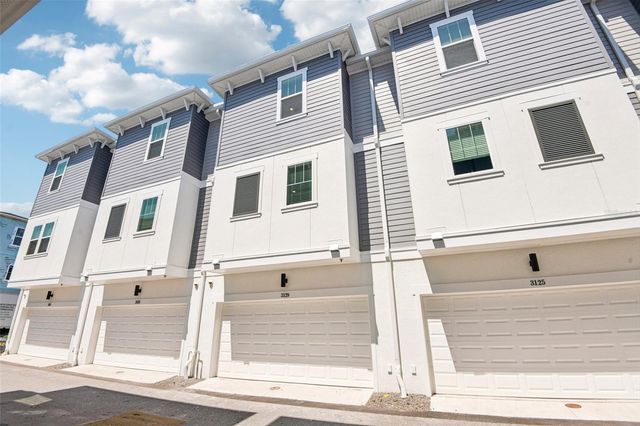 3129 4TH TERRACE N, St Petersburg, FL 33713