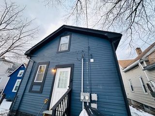 3205 N Trowbridge Avenue 2, Cleveland, OH 44109