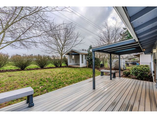 13364 EASTBORNE Dr, Oregon City, OR 97045