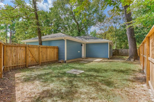88 W White Willow Circle, The Woodlands, TX 77381