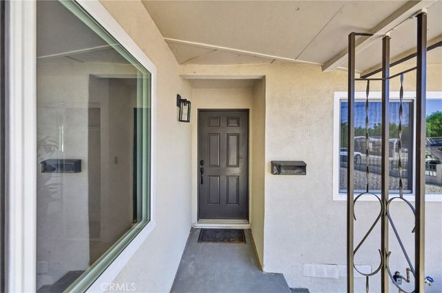 714 W Avenue H9, Lancaster, CA 93534