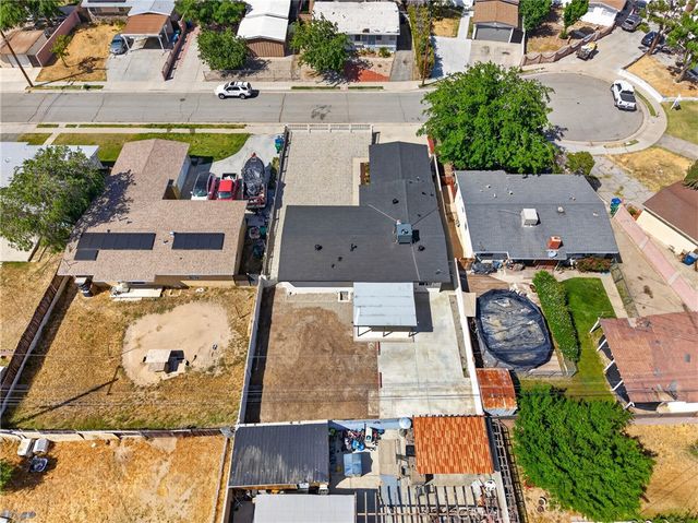 714 W Avenue H9, Lancaster, CA 93534