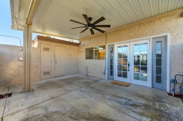 5908 Casa Alegre, Carmichael, CA 95608