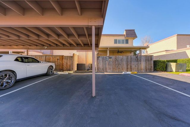 5908 Casa Alegre, Carmichael, CA 95608