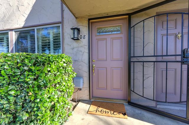 5908 Casa Alegre, Carmichael, CA 95608