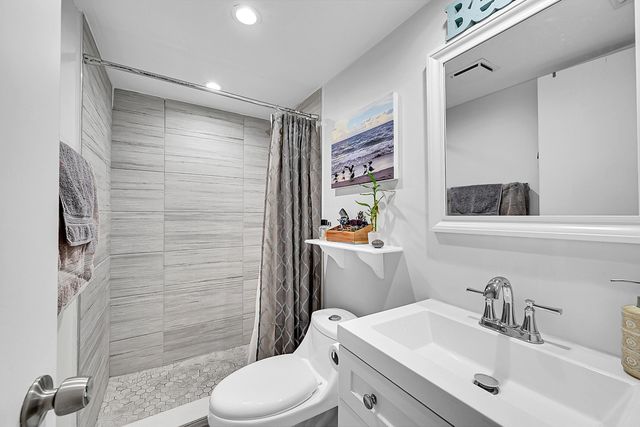 777 S FEDERAL Highway C302, Pompano Beach, FL 33062