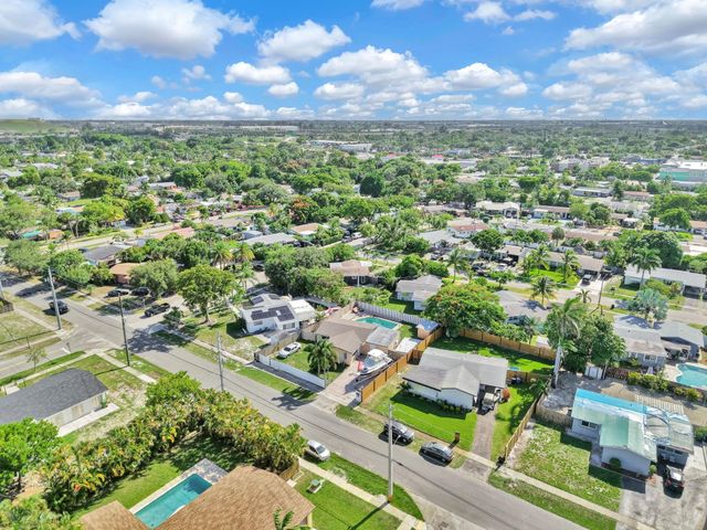 2171 SW 36TH Terrace, Fort Lauderdale, FL 33312