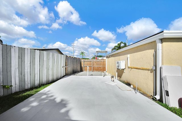 2171 SW 36TH Terrace, Fort Lauderdale, FL 33312