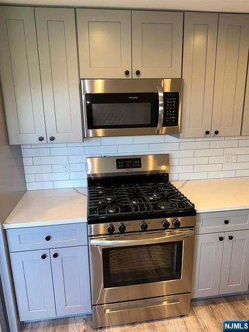 80 Koster Street, Wallington, NJ 07057