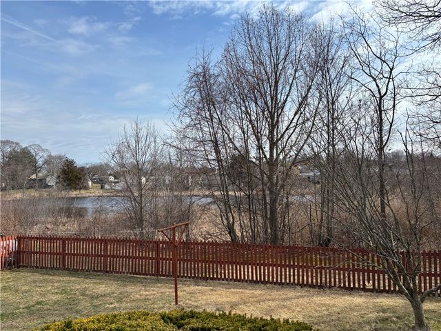 46 Lake Garden Drive, Cranston, RI 02920