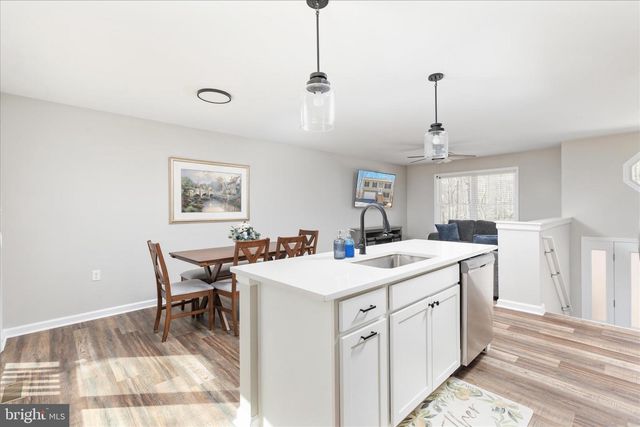 616 CARDINAL DR, Winchester, VA 22602