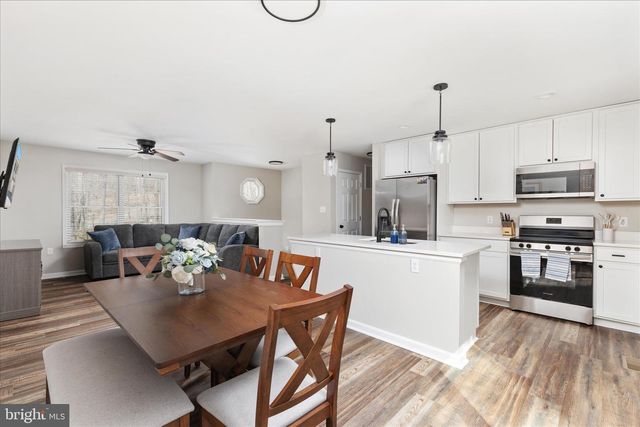 616 CARDINAL DR, Winchester, VA 22602