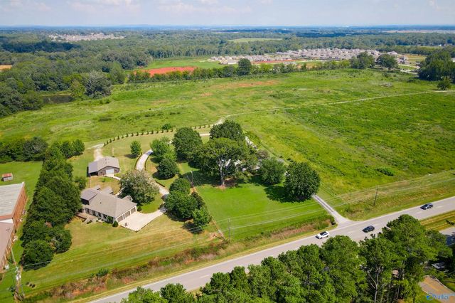 2075 US Highway 31, Athens, AL 35611