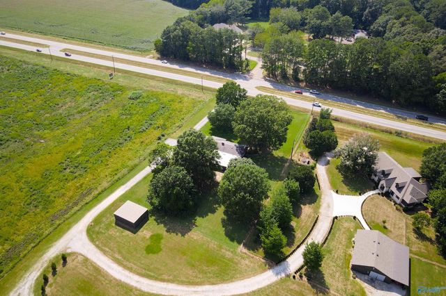 2075 US Highway 31, Athens, AL 35611