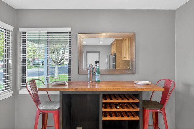 1619 deerwood street, West Sacramento, CA 95691