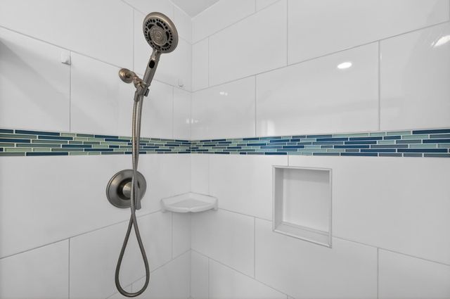 1619 deerwood street, West Sacramento, CA 95691