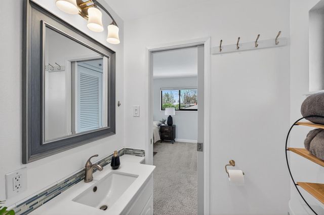 1619 deerwood street, West Sacramento, CA 95691