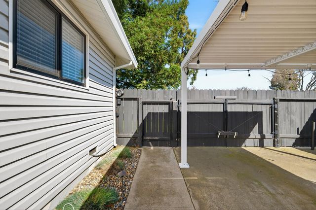 1619 deerwood street, West Sacramento, CA 95691