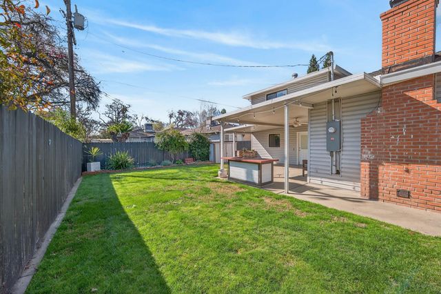 1619 deerwood street, West Sacramento, CA 95691