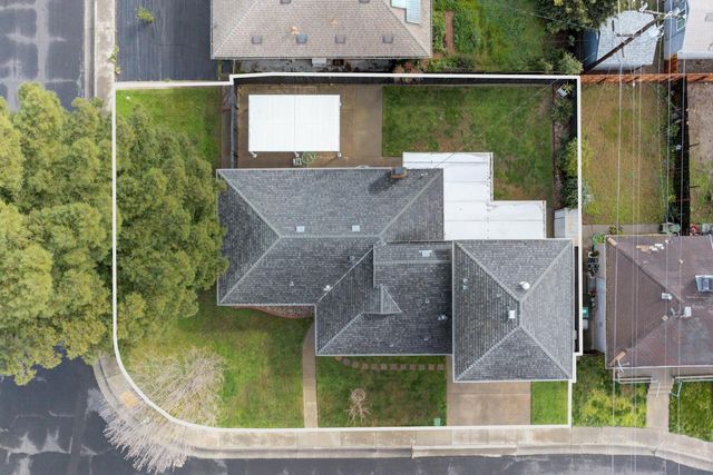 1619 deerwood street, West Sacramento, CA 95691