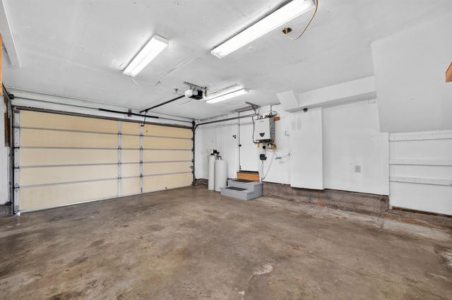 1619 deerwood street, West Sacramento, CA 95691