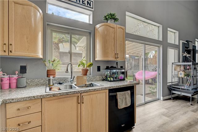 3669 Julius Ct, Las Vegas, NV 89129