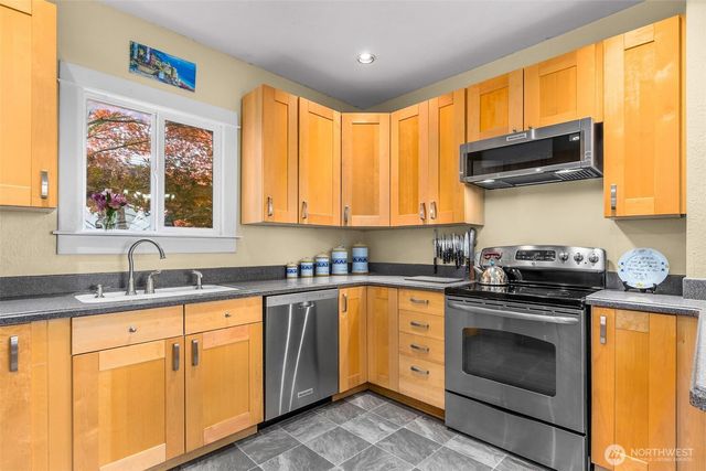 3419 N Madison Street, Tacoma, WA 98407