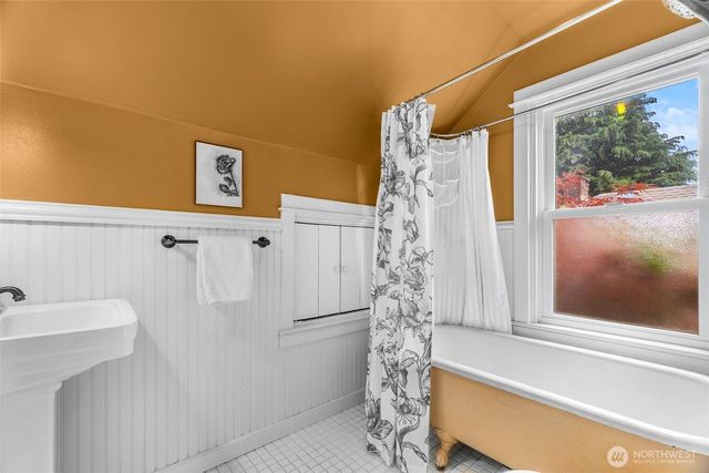 3419 N Madison Street, Tacoma, WA 98407
