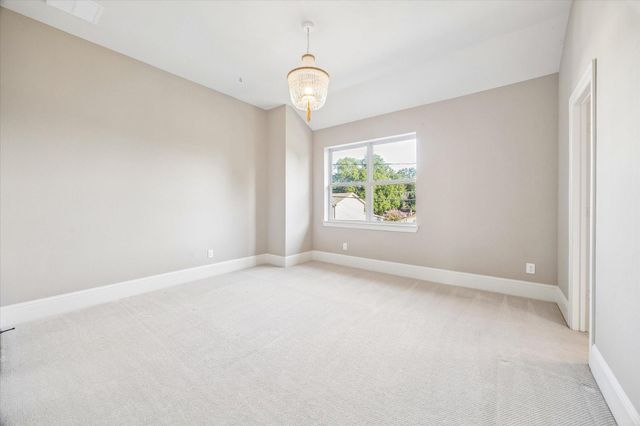 1333 Chantilly Lane, Houston, TX 77018