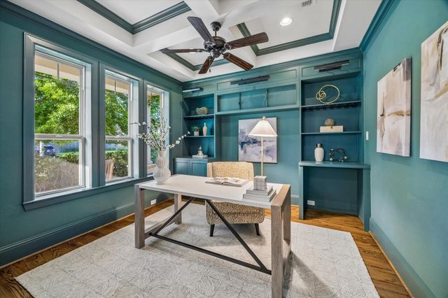 1333 Chantilly Lane, Houston, TX 77018