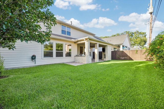 1333 Chantilly Lane, Houston, TX 77018