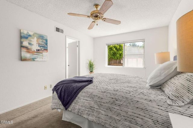 2586 Waxwing Avenue, Ventura, CA 93003