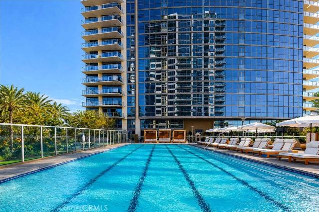 9 MacArthur Place 404, Santa Ana, CA 92707