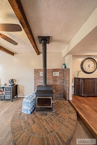 216 Jefferson Street, Blackfoot, ID 83221