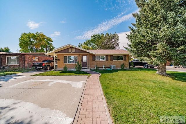 216 Jefferson Street, Blackfoot, ID 83221