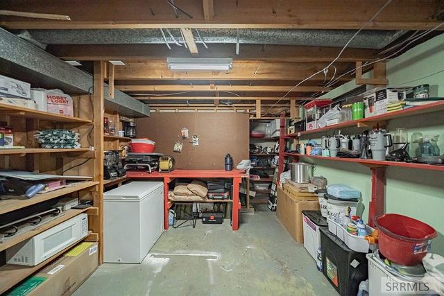 216 Jefferson Street, Blackfoot, ID 83221