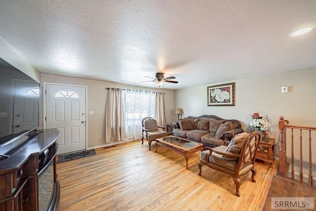 216 Jefferson Street, Blackfoot, ID 83221