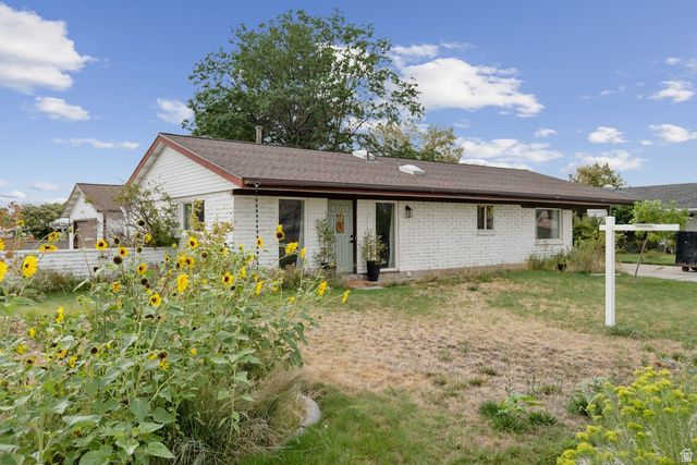10368 S CROCUS ST, Sandy, UT 84094