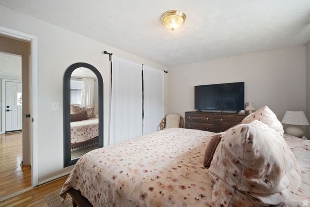 10368 S CROCUS ST, Sandy, UT 84094