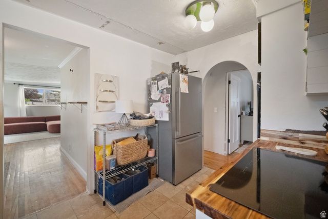 10368 S CROCUS ST, Sandy, UT 84094