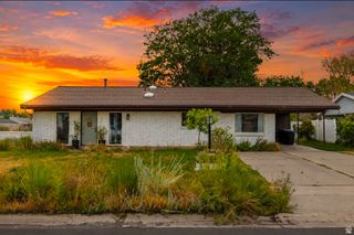 10368 S CROCUS ST, Sandy, UT 84094