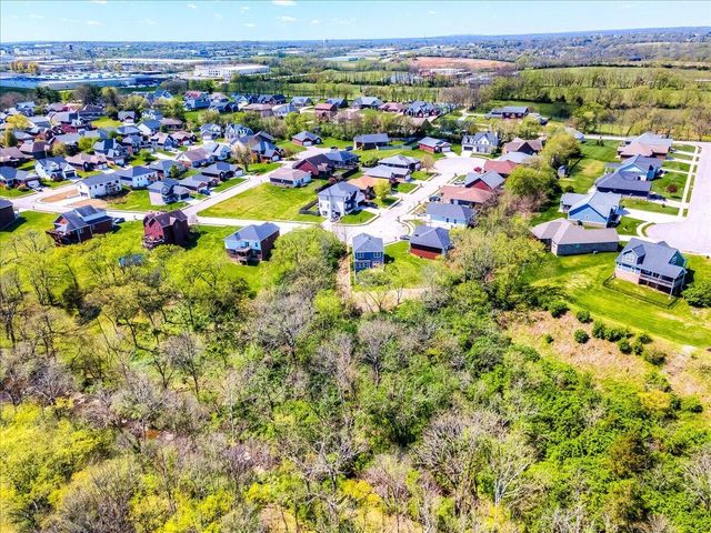 318 Blue Spruce Drive, Frankfort, KY 40601