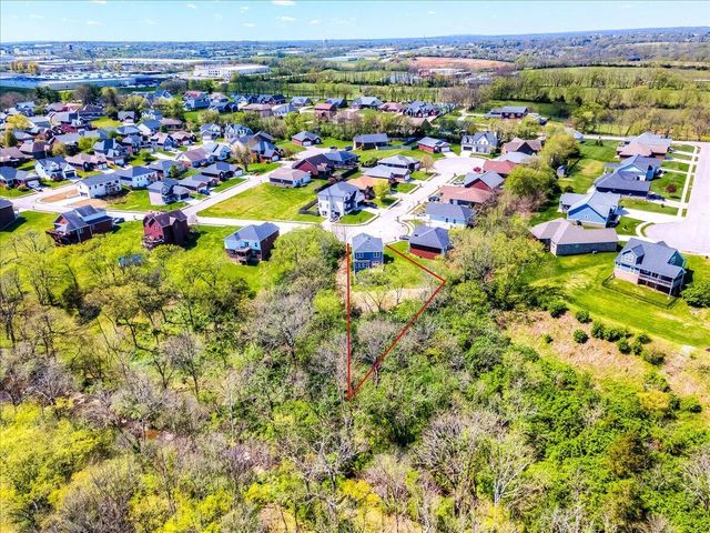 318 Blue Spruce Drive, Frankfort, KY 40601