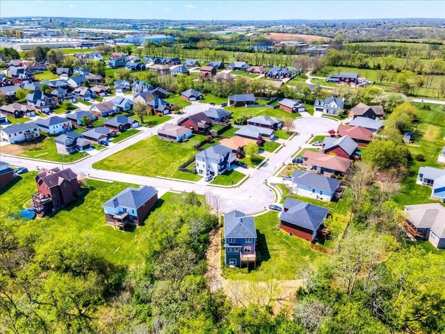 318 Blue Spruce Drive, Frankfort, KY 40601