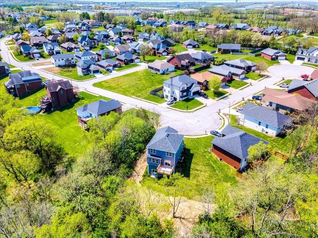318 Blue Spruce Drive, Frankfort, KY 40601