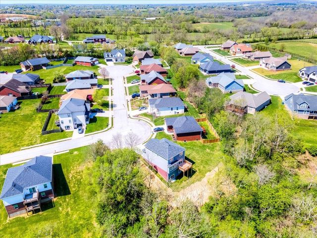 318 Blue Spruce Drive, Frankfort, KY 40601