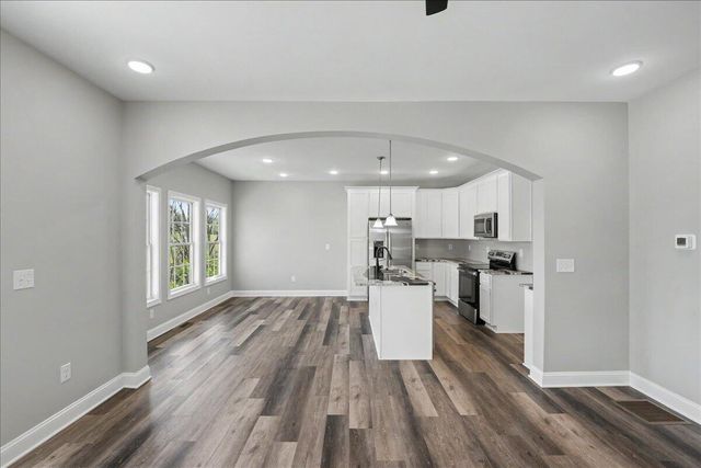 318 Blue Spruce Drive, Frankfort, KY 40601